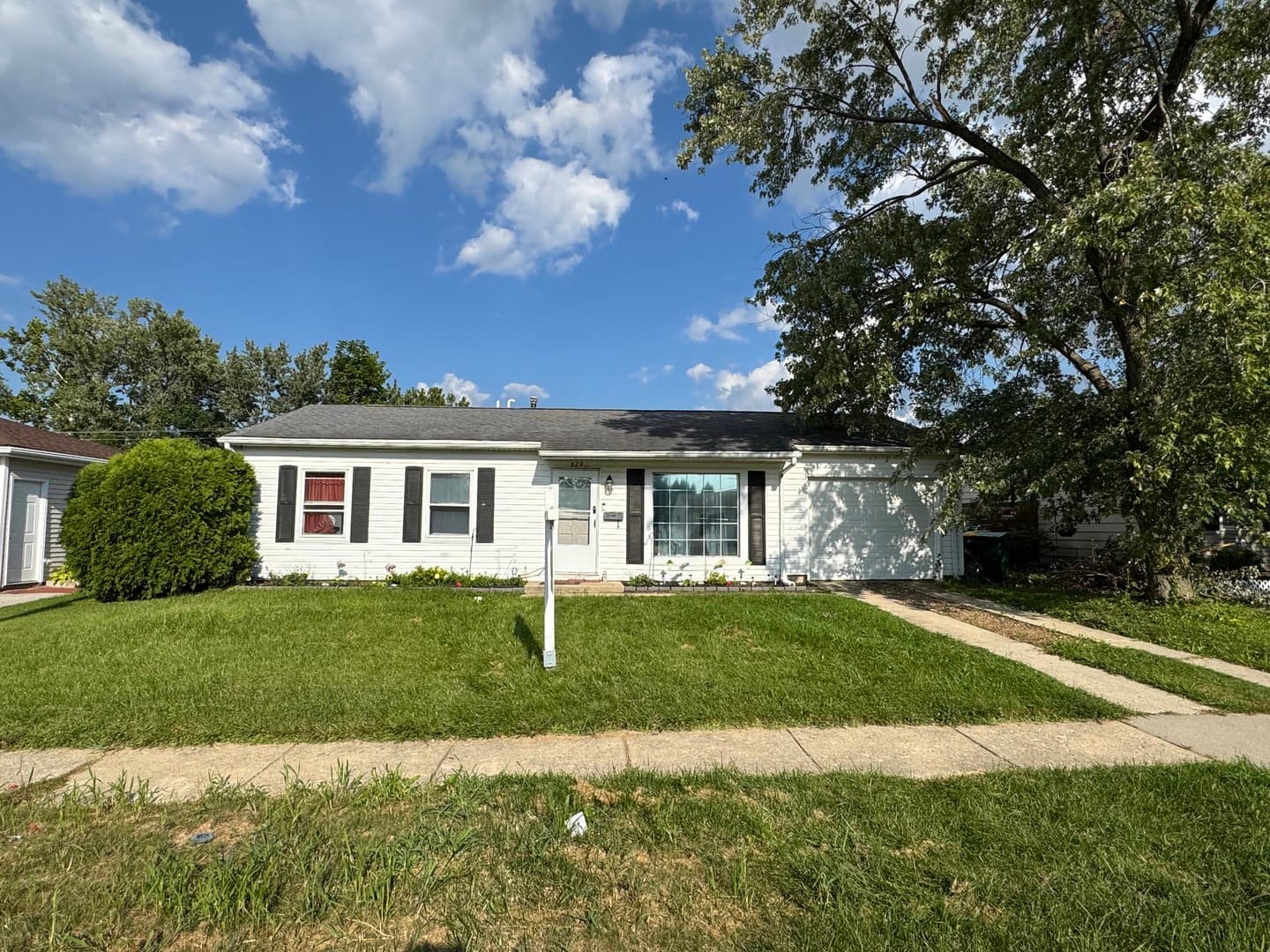 629 Belmont Drive, Romeoville IL