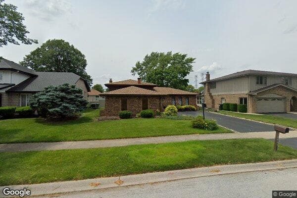 18400 Carriage Lane, Lansing IL
