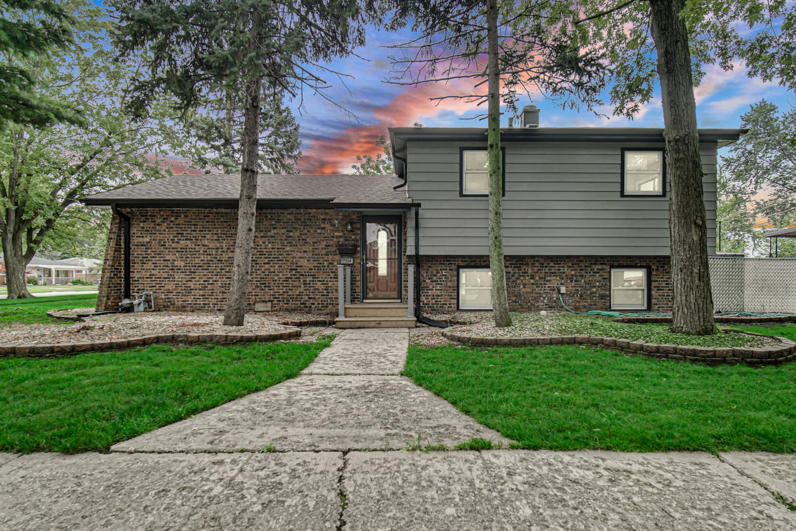 17204 Chicago Avenue, Lansing IL