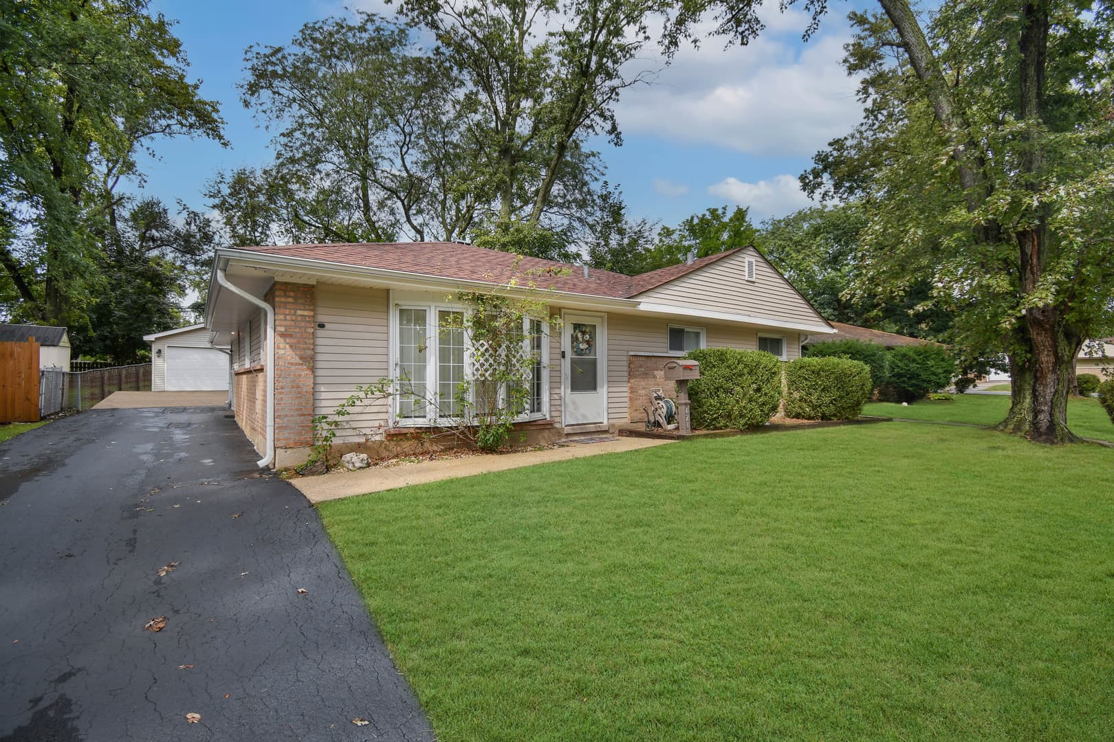 428 Navajo Street, Park Forest IL