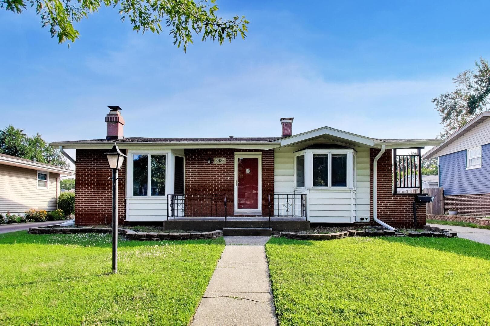 2925 E 188th Place, Lansing IL
