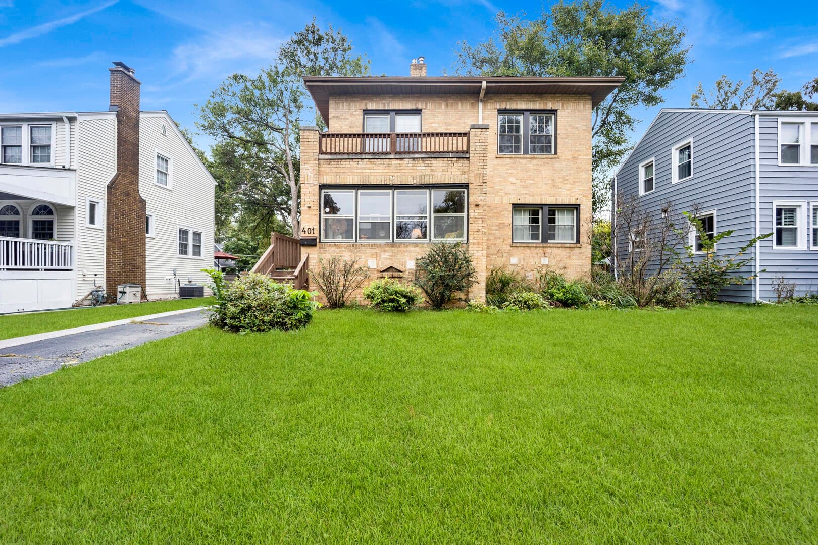 401 S Lodge Lane, Lombard IL