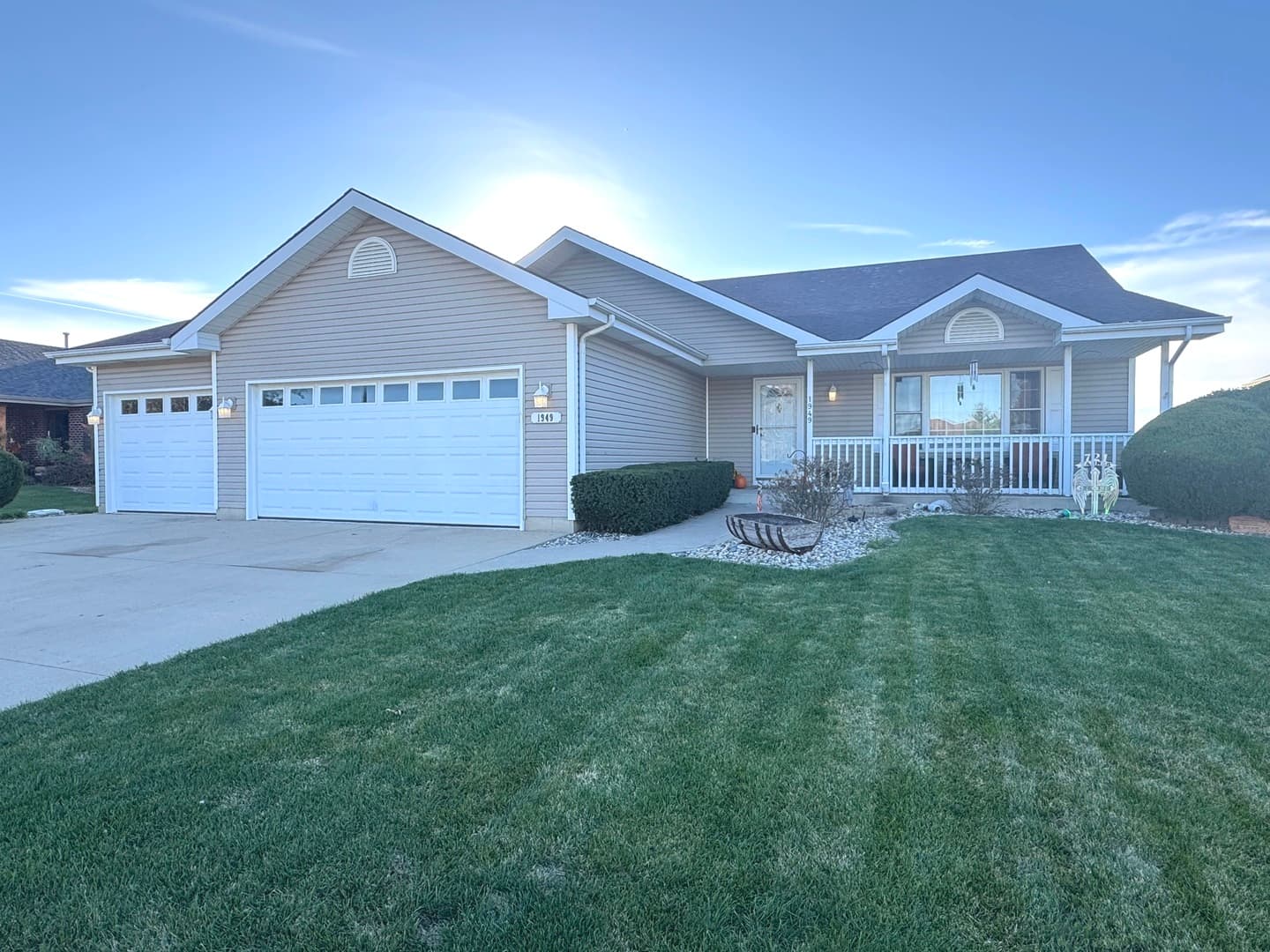 1949 Claire Drive, Bourbonnais IL